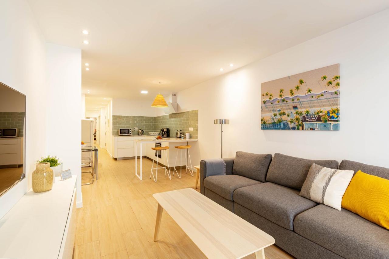 Apartamentos Deluxe Strada لاس بالماس دي غران كاناريا المظهر الخارجي الصورة